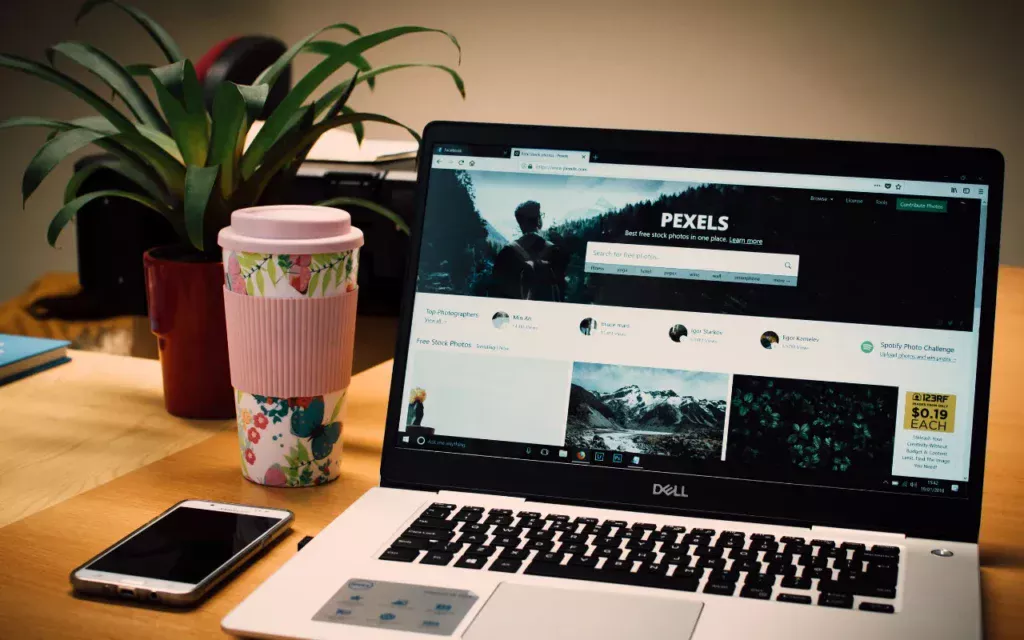 制作会社が教える：集客できる Webサイトに共通する7つのポイント